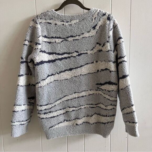 Barefoot Dreams CozyChic Seaside Crew-Neck Pullover Sweater Ocean Zebra - Picture 8 of 12